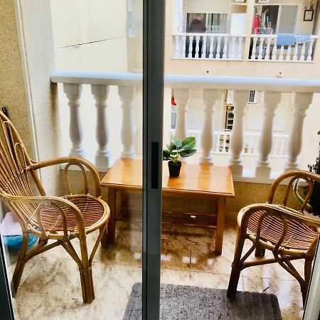 Apartamento Compartido - Solo El Dormitorio Es Privado Torrevieja Exterior foto