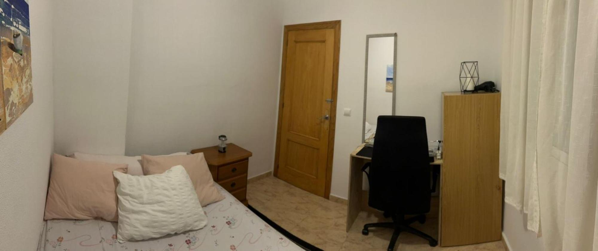 Apartamento Compartido - Solo El Dormitorio Es Privado Torrevieja Exterior foto