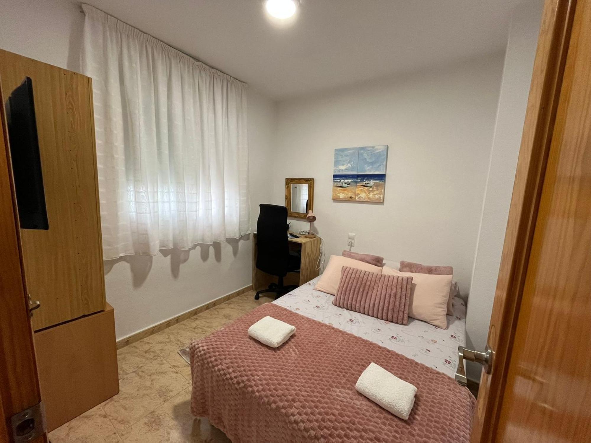 Apartamento Compartido - Solo El Dormitorio Es Privado Torrevieja Exterior foto